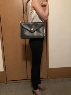 ケイトスペード チェーンクラッチバッグ