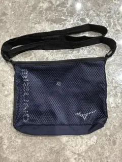 MIZUNO サコッシュ ショルダーバッグ ネイビーのサムネイル