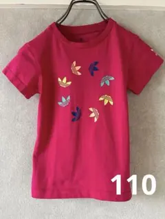 adidasオリジナルス カラフルロゴ Tシャツ ピンク