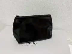 イブサンローラン　ポーチ　ノベルティ 黒