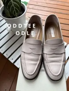 ODTTE É ODILE ローファー ベージュ