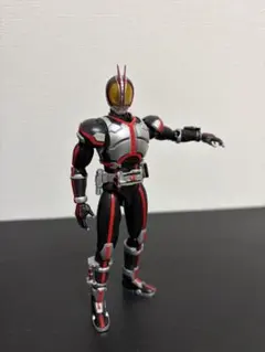 s.h.figuarts 仮面ライダーファイズのサムネイル