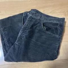 Levi's 黒 コーデュロイパンツ ストレート