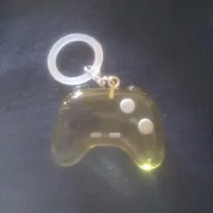 【匿名発送】めじるしアクセサリー ゲームコントローラー型 キーホルダー イエロー