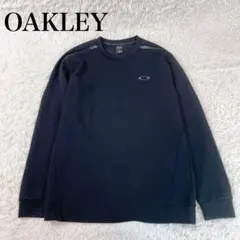 oakley トレーナー