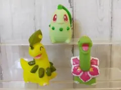 ポケモンキッズ　指人形　チコリータ　ベイリーフ　メガニウム　進化3体セット