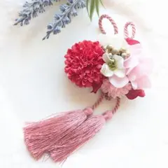 サンプル品☆赤のピンポンマムとモーブピンクタッセルの髪飾り　ヘアクリップ