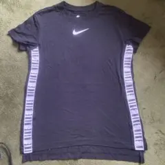 【美品】NIKE Tシャツ　150cm