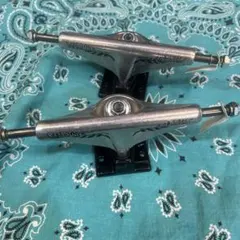 Supreme Independent Truck 139 Silver - メルカリ