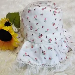 美品　PATACHOU ベビーハット　小花柄　熱中症対策のサムネイル