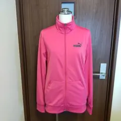 最終再値下げ美品PUMAプーマピンクジャージロゴはブラック