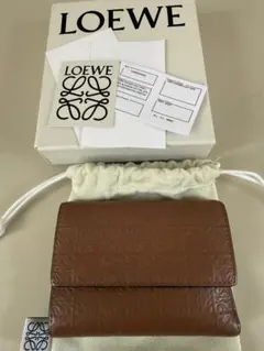 ロエベ　アナグラム　財布