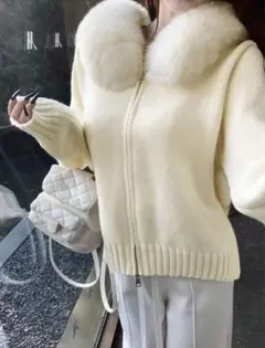 SHEIN ファー付きフードパーカー アプリコット