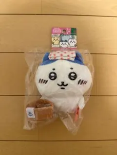 ちいかわ　ハチワレ　ぬいぐるみ　ストラップ