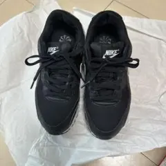 NIKE AIR MAX ブラック/ホワイト