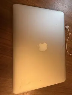 MacBook Air 2015 13インチ 8GB SSD256GB