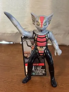 【タグ付き】仮面ライダー　地獄大使　ガラガランダ ショッカー　日本製　ソフビ