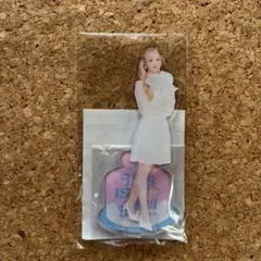 2025年最新】アクリルスタンドの人気アイテム - メルカリ