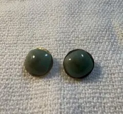 グリーン ドーム型 スタッドピアス