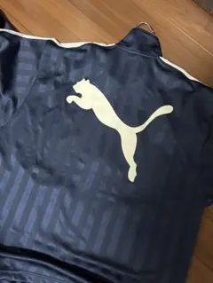 【最終値下げ】PUMA プーマ ジャージ ネイビー 白