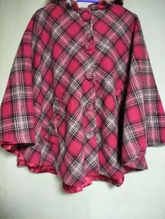 フード付きピンク系チェックポンチョ