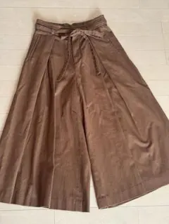 human woman キュロット リボン付き　Sサイズ