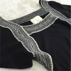 UNTITLEDニットワンピース