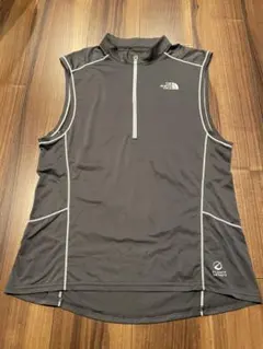 ノースフェイス スリーブレス ベターザン ネイキッドジップアップ　XLサイズ