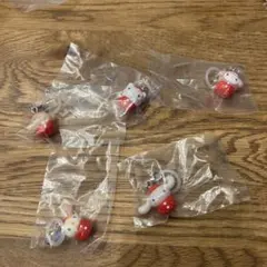 サンリオキャラクター　いちごめじるしアクセサリー