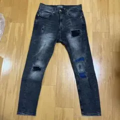 ZARAダメージブラックデニム31