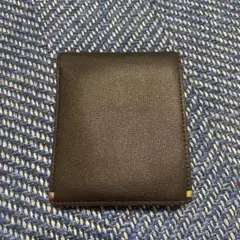 Paul smith 二つ折り財布のサムネイル