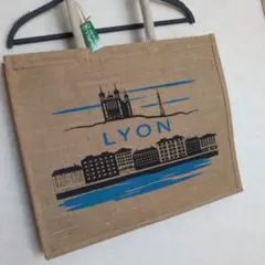 Item thumbnail for item 35667afc-70ca-4524-8b8e-d17ecd6a4872