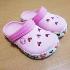 [S104] ミッキーデザイン crocs キッズサンダル ピンク US-c8のサムネイル
