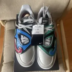 NIKE ナイキ　AIR FORCE1 ‘07 LV8 新品未使用品