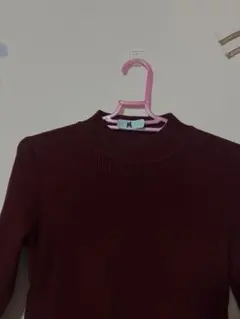 バーガンディ 長袖ニット Mサイズ