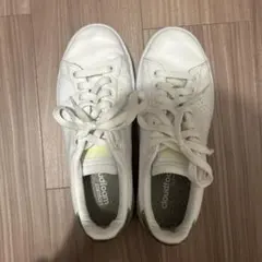 アディダス　靴