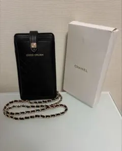 シャネル COCO CRUSH スマホショルダーバッグ　スマホポーチ スマホ入れ