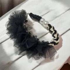 カラー変更可能　チュールとパールのスマホストラップ　ハンドストラップ