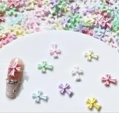 ［40］ネイルパーツ　十字架　クロム　30個