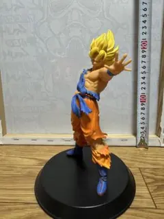 超サイヤ人 孫悟空 フィギュア