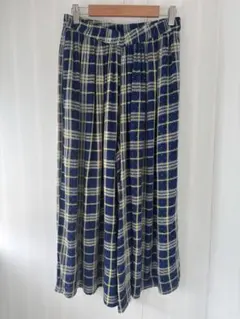 しまむら ネイビーとイエローのチェック ワイドパンツ　レーヨン100%