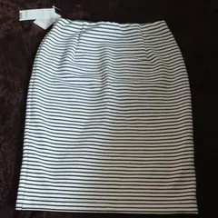 ナチュラルビューティーベーシック ボーダータイトスカート