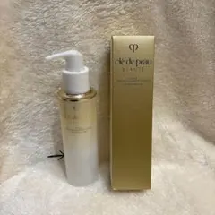 クレドポー　ユイルデマキアントヴィサージュ