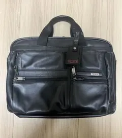 Item thumbnail for item 7e70f74f-15e4-4f63-a741-ec9bbfdf21ee