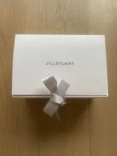 【新品未使用】JILLSTUART ギフトBOXのサムネイル