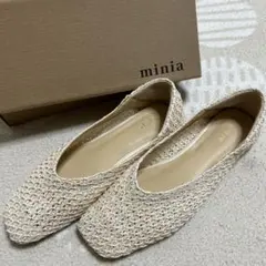 minia パンプスのサムネイル