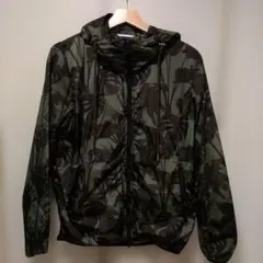 TATRAS ボタニカル柄 フード付き ジャケット