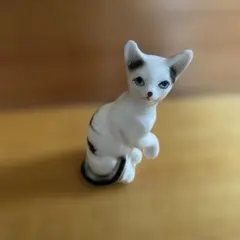 ノリタケ スタジオコレクション 狆 フィギュリン - メルカリ