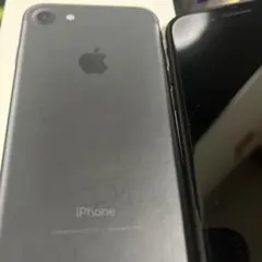 iPhone7スマートフォン本体 ひび割れあり