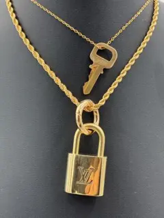 LOUIS VUITTON ルイ・ヴィトンカデナ　パドロック　ゴールド　329のサムネイル